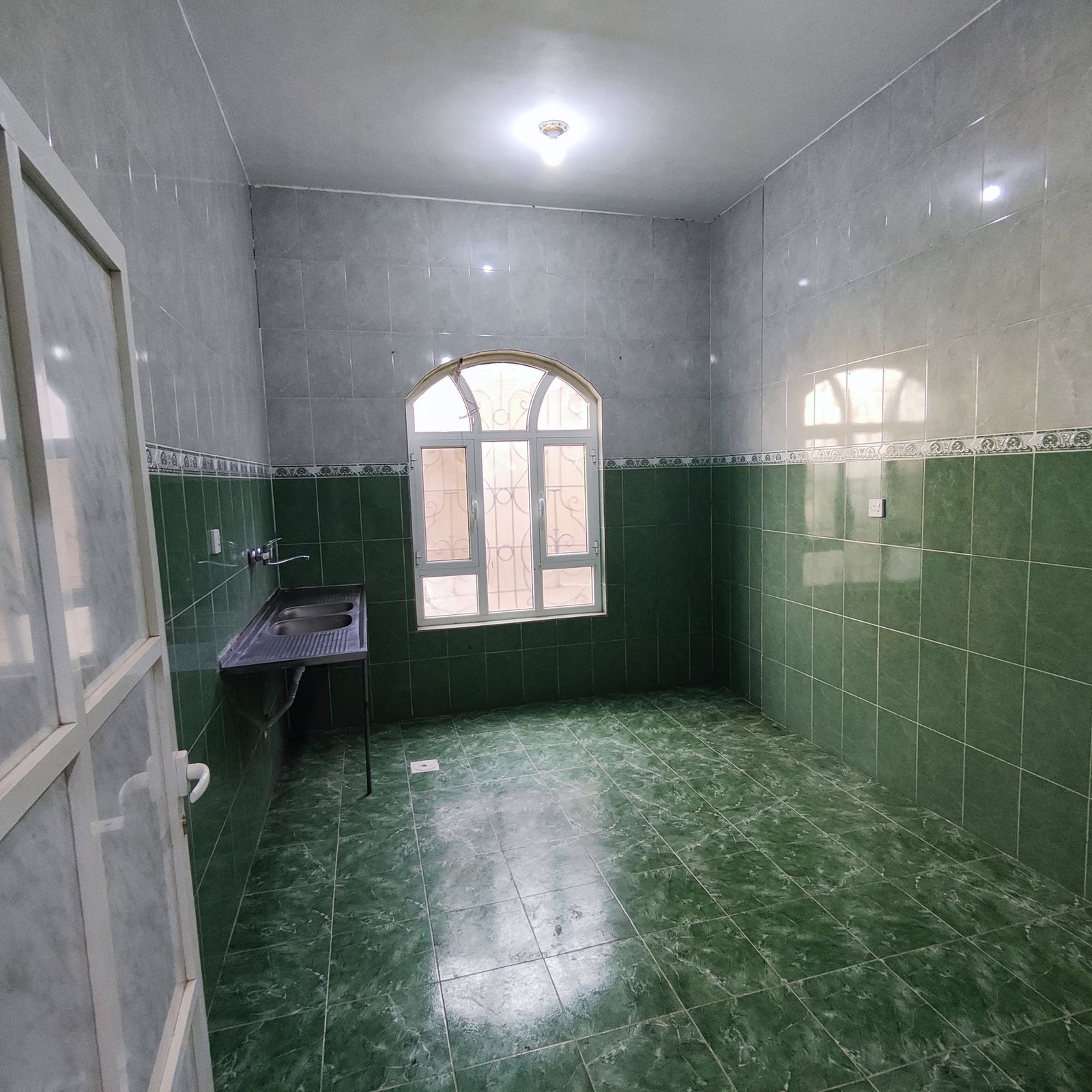 شقة فاخرة للإيجار في صنعاء – مباشرة من المالك - الصورة 5